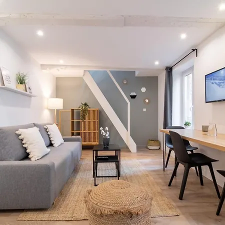 Hypercentre / Gares - Duplex Apartment *